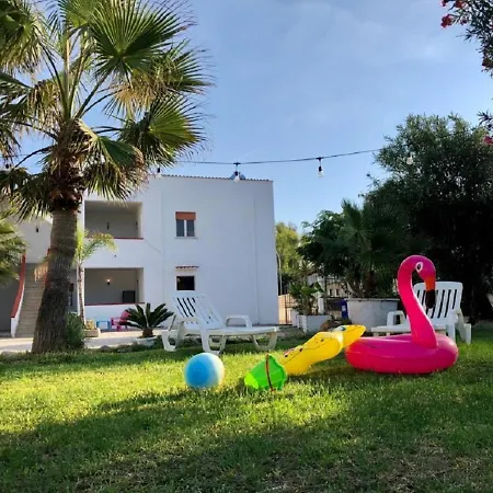 Playa 아파트 발레스트라테